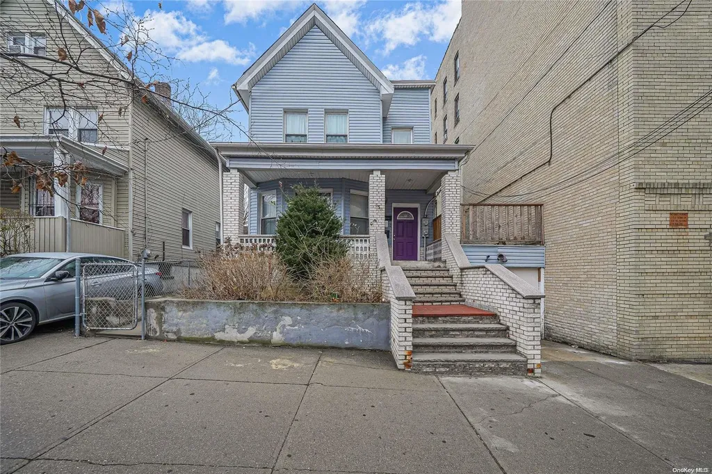 630 E 222nd Street Bronx NY 10467