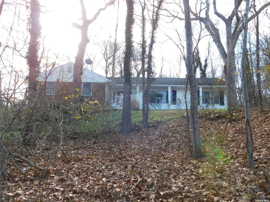 116 Briarcliff Road Shoreham NY 11786