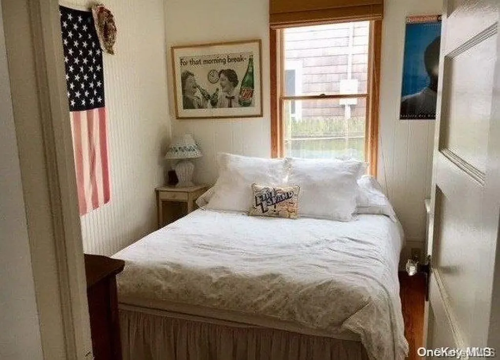 866 Evergreen Walk Ocean Beach NY 11770