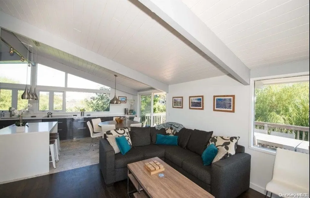 170 Clipper Ocean Beach NY 11770