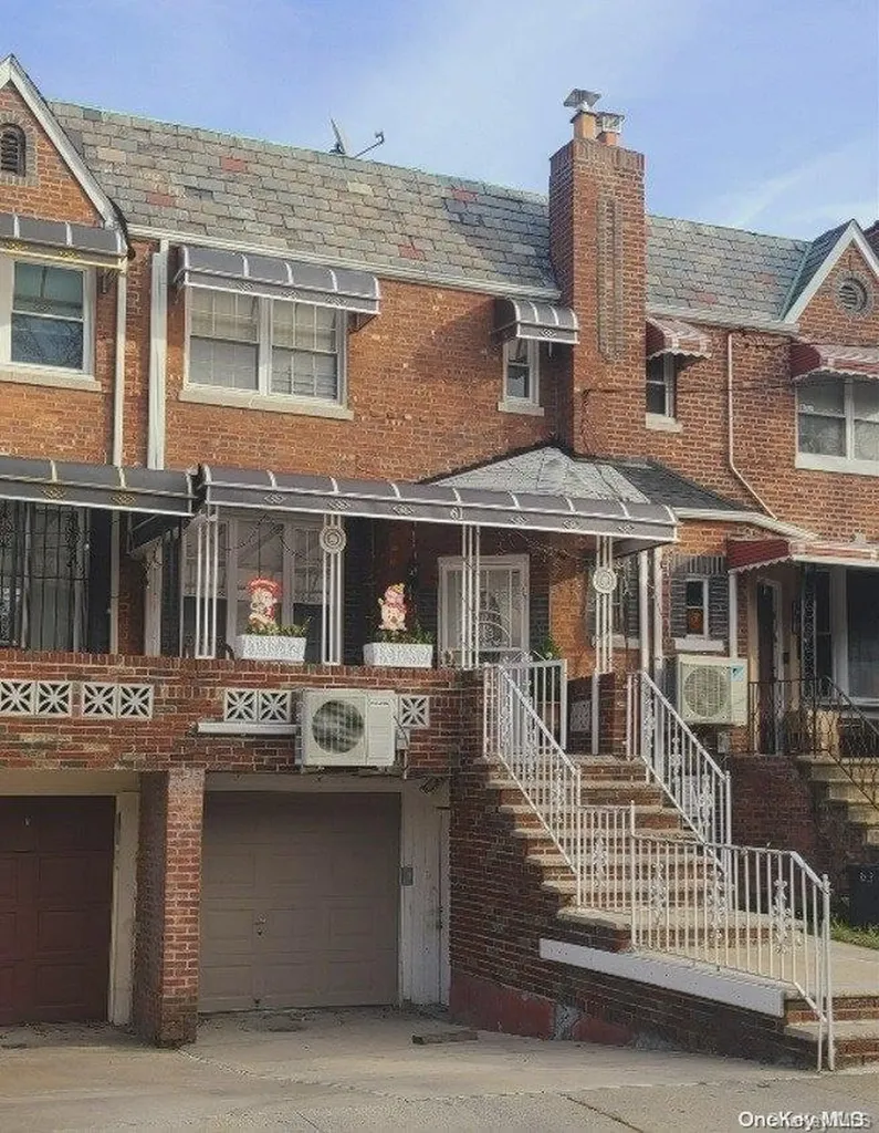 61 E 43rd Street Brooklyn NY 11203