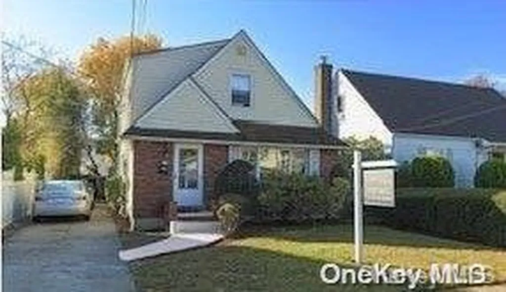 140 Elm Street Valley Stream NY 11580
