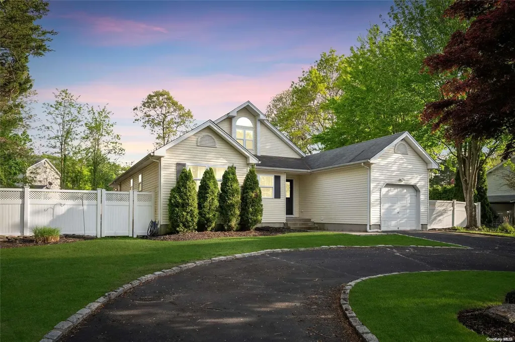 61 Samantha Drive Coram NY 11727
