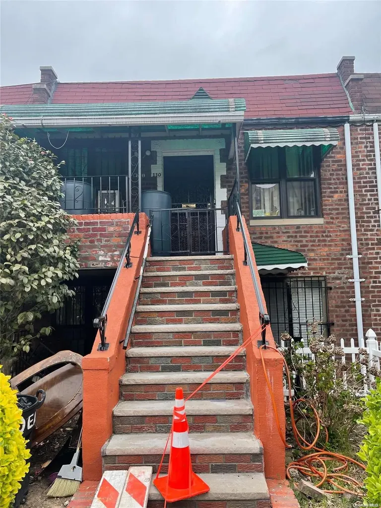 130 E 46th Street Brooklyn NY 11203
