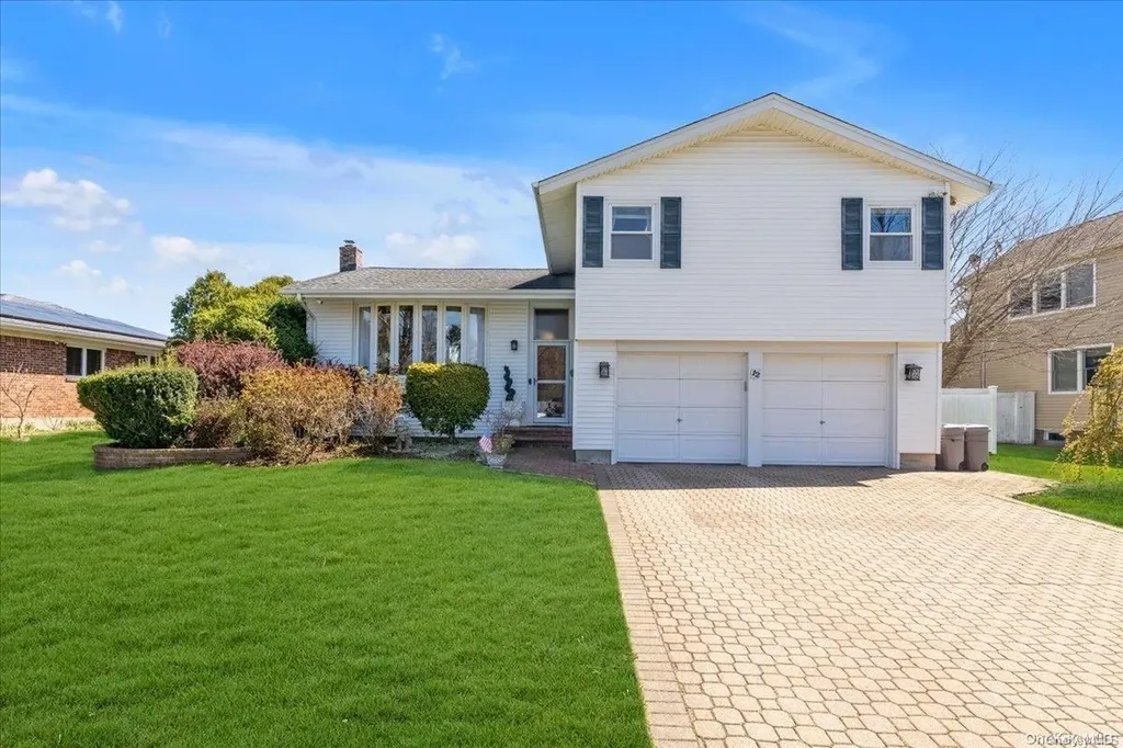 12 Yates Lane Jericho NY 11753
