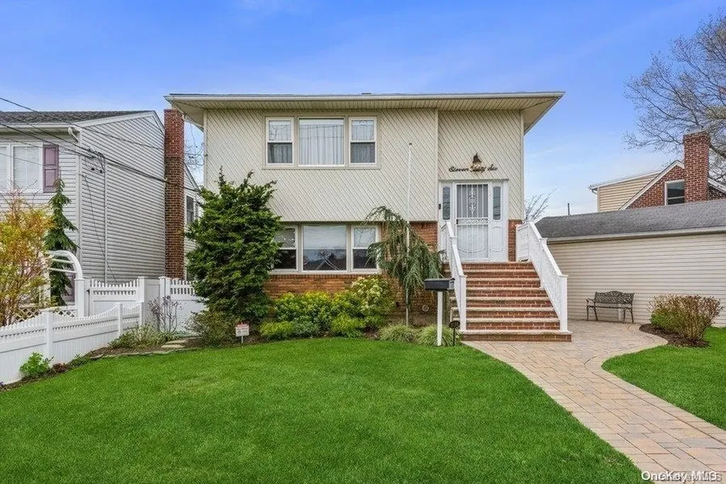 1136 Wolf Avenue Valley Stream NY 11580