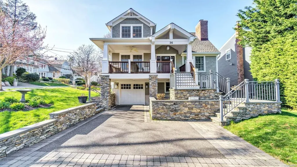 36 Hillside Avenue Huntington NY 11743
