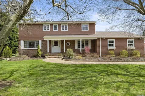 228 Plainview Road Woodbury NY 11797