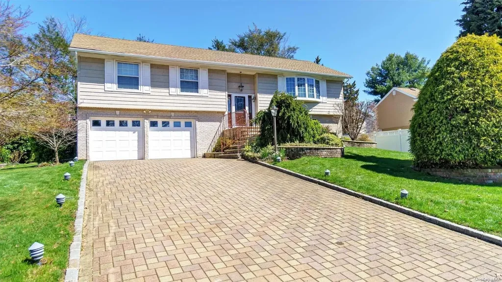 237 Walnut Road Glen Cove NY 11542