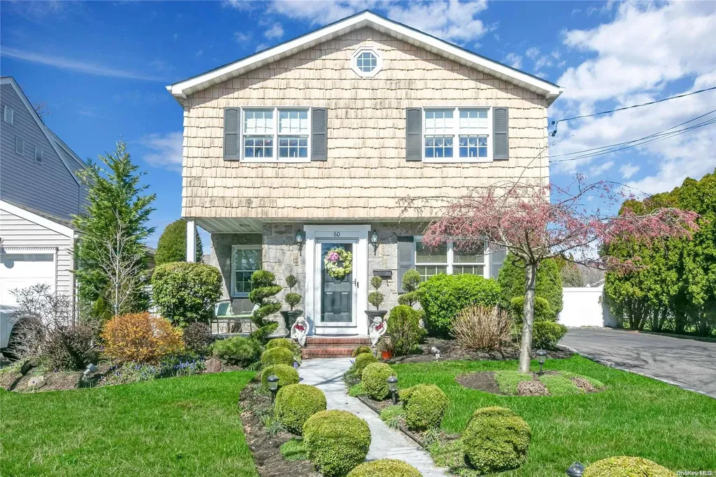 60 Wolf Avenue Malverne NY 11565