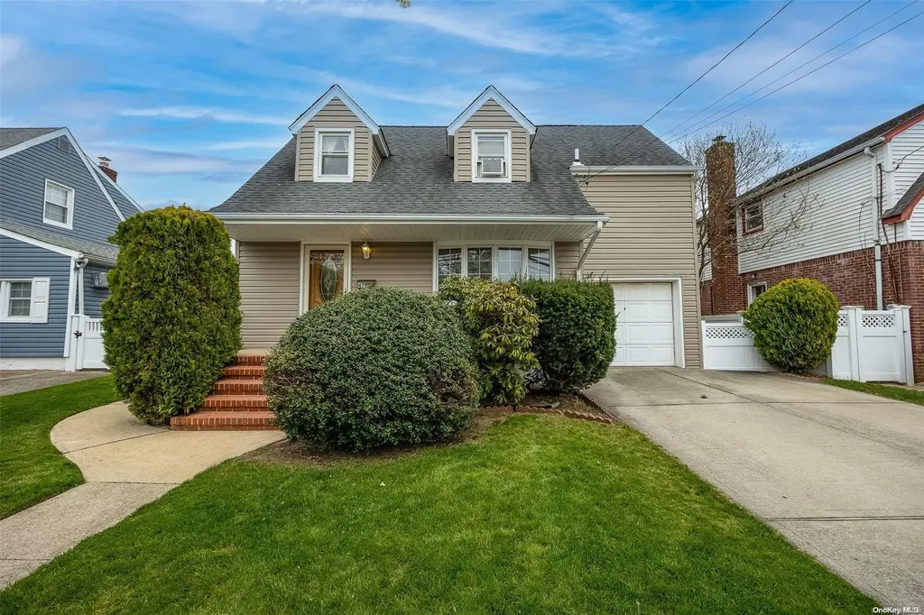 47 Central Boulevard Merrick NY 11566