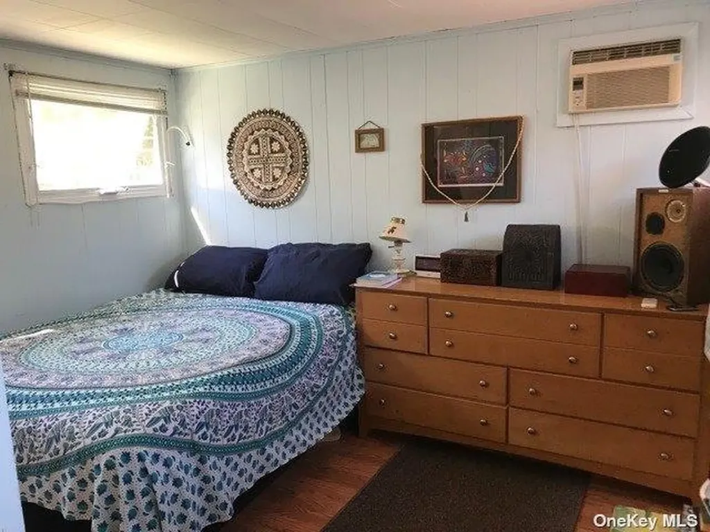 363 Dehnhoff Walk Ocean Beach NY 11770
