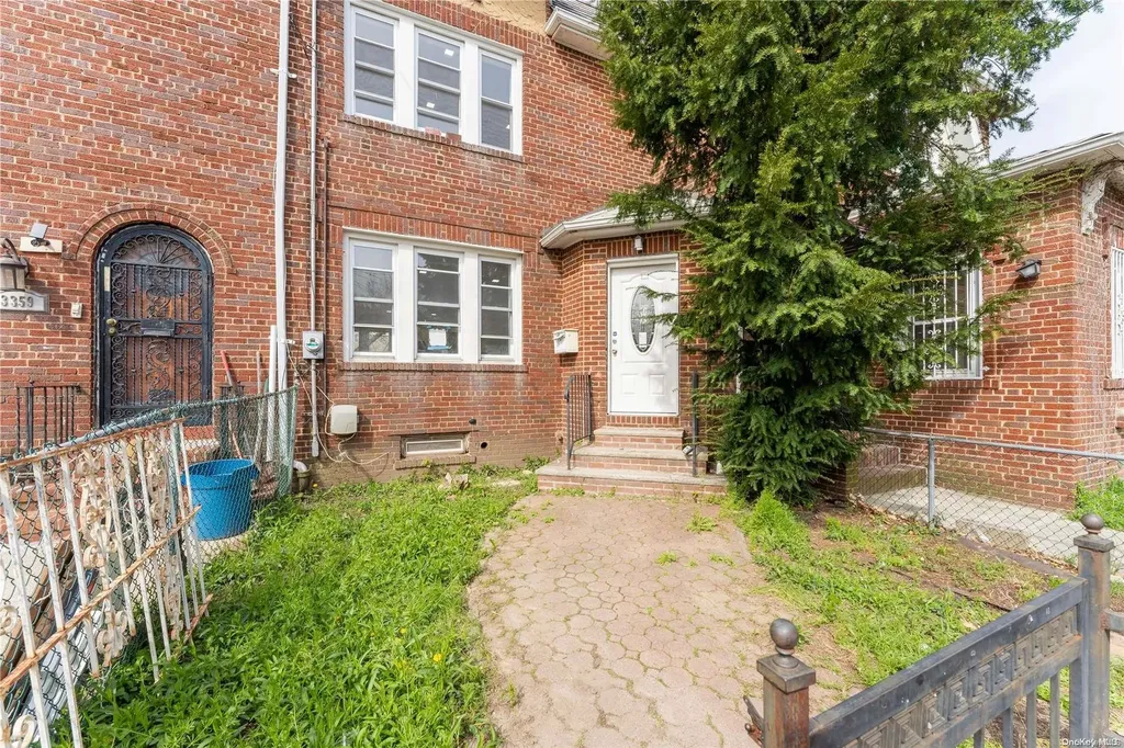 3361 Wilson Avenue Bronx NY 10469