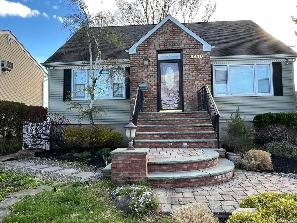 3410 5th Street Oceanside NY 11572