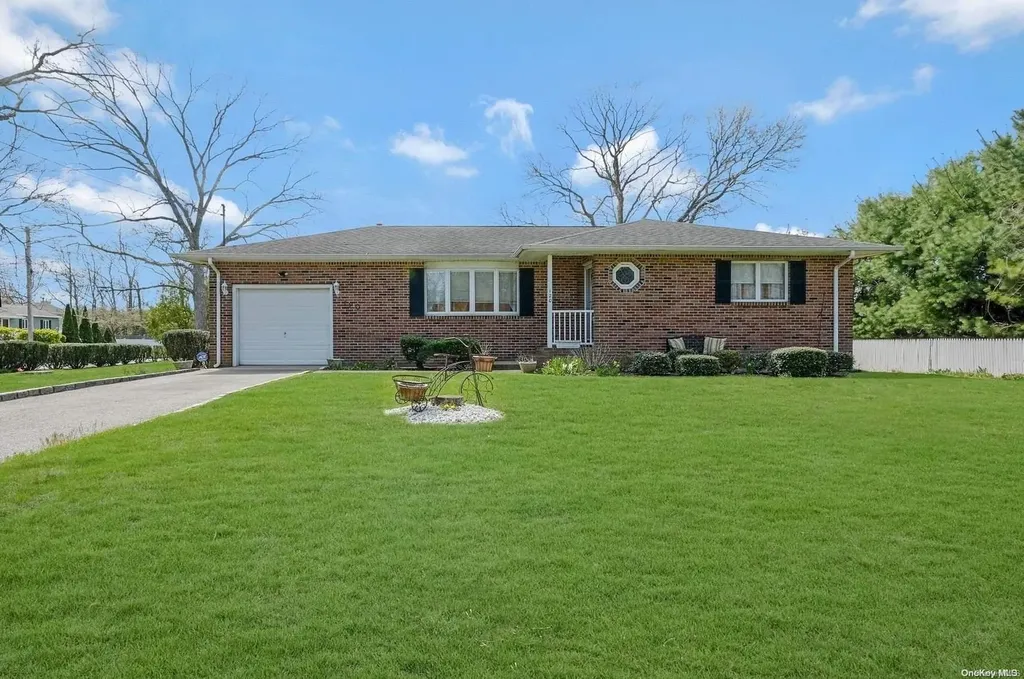 120 Log Road Patchogue NY 11772
