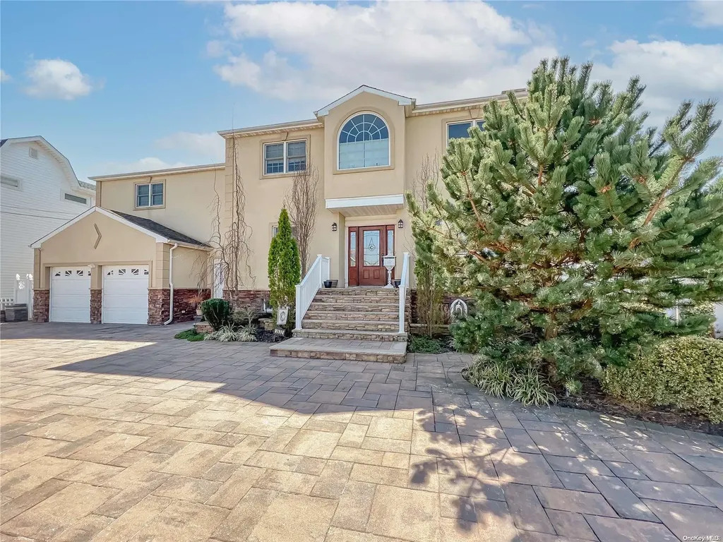 2632 W Alder Road Bellmore NY 11710