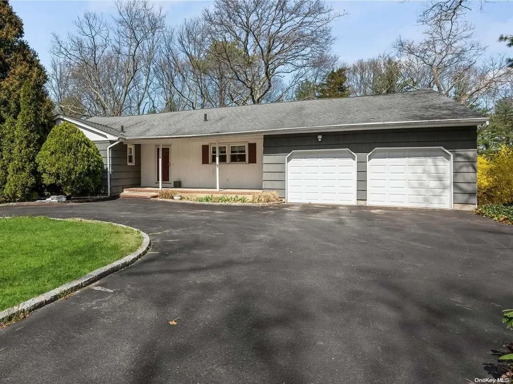 29 Grassy Pond Drive Smithtown NY 11787
