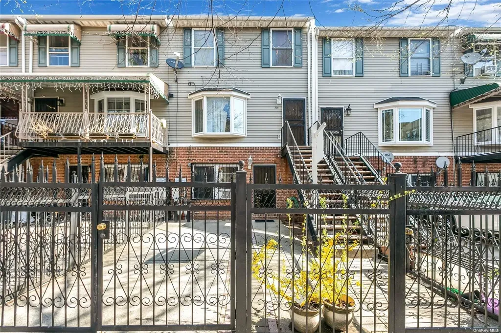 595 Beech Terrace Bronx NY 10454