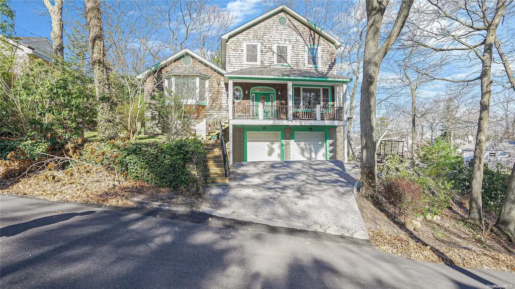 26 Springfield Road Sound Beach NY 11789