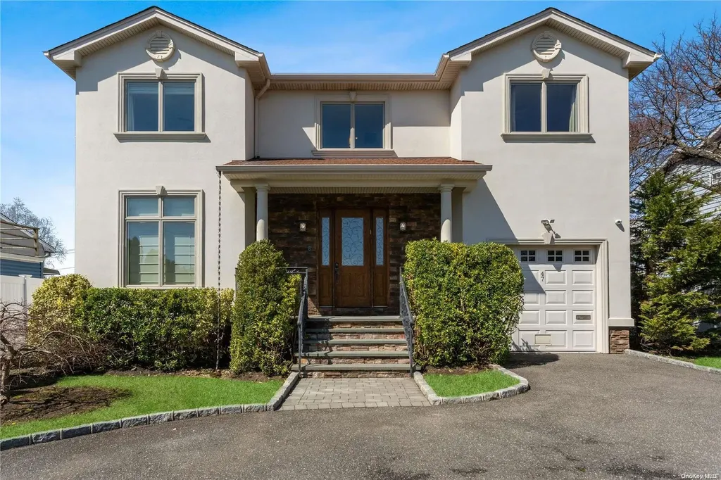 47 Blackheath Road Lido Beach NY 11561