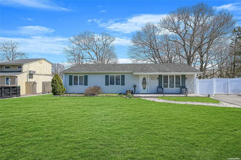 151 Smithtown Polk Boulevard Centereach NY 11720