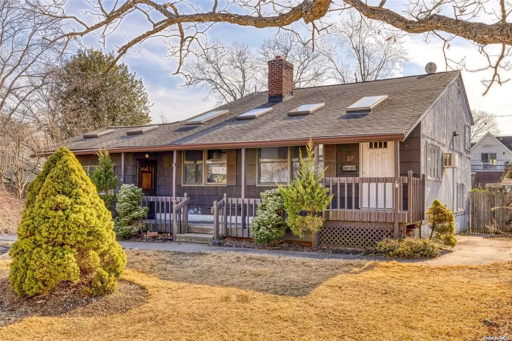 27 Jay Road Centereach NY 11720