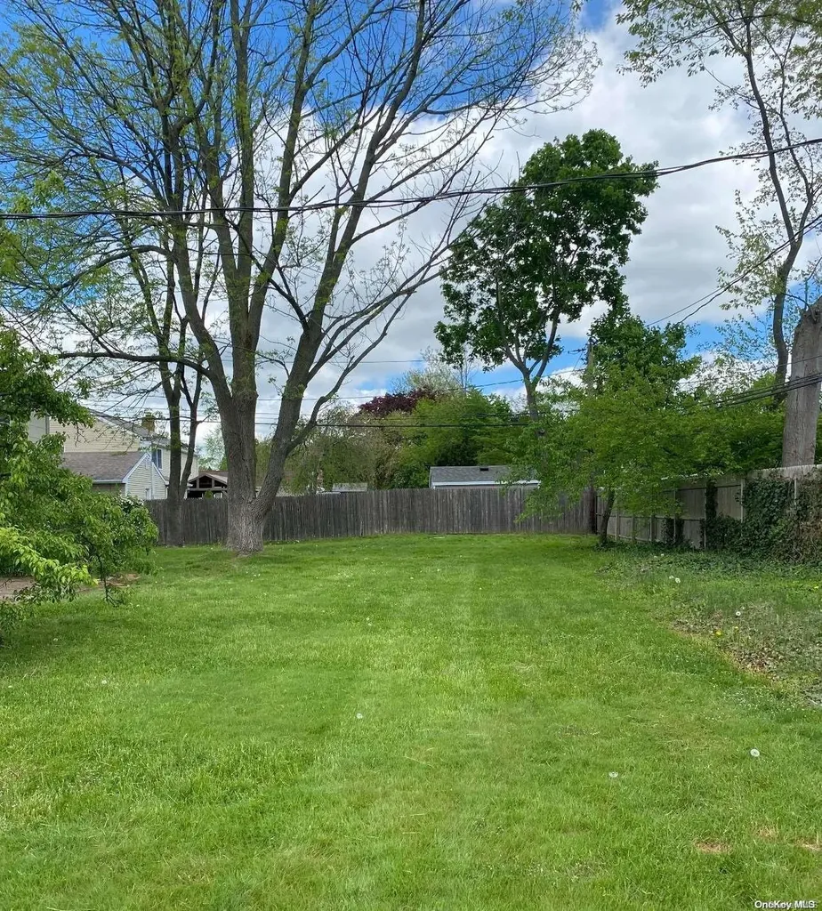 14 Millbrook Drive Stony Brook NY 11790