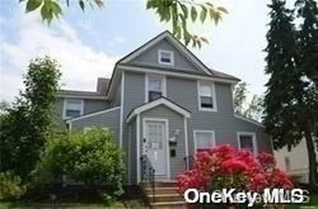 700 Parsonage Street Baldwin NY 11510