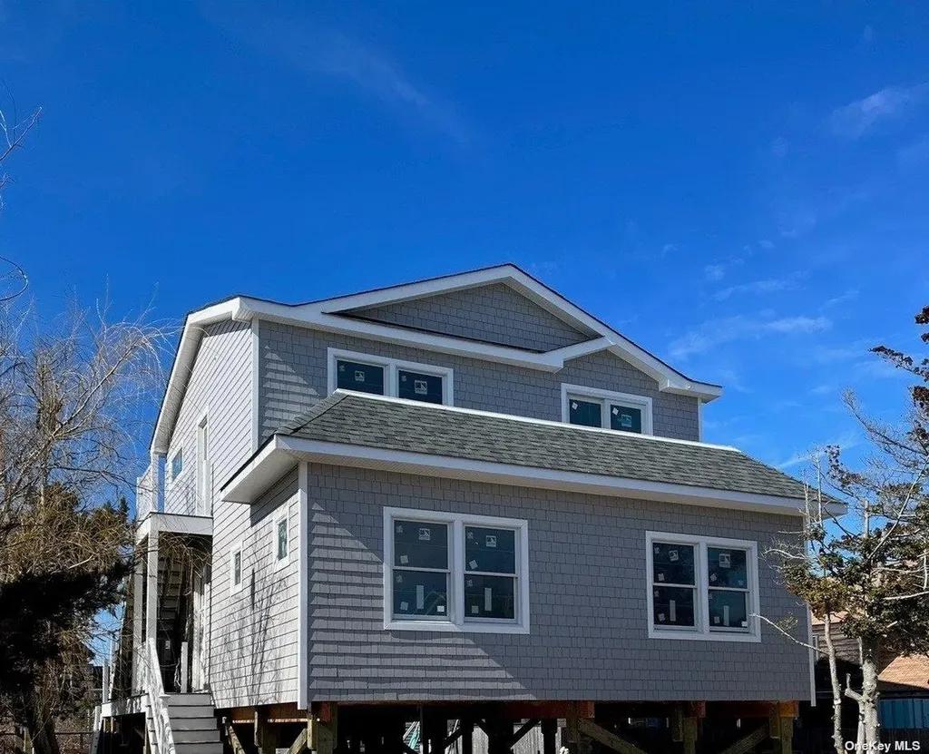 334 Dehnhoff Ocean Beach NY 11770