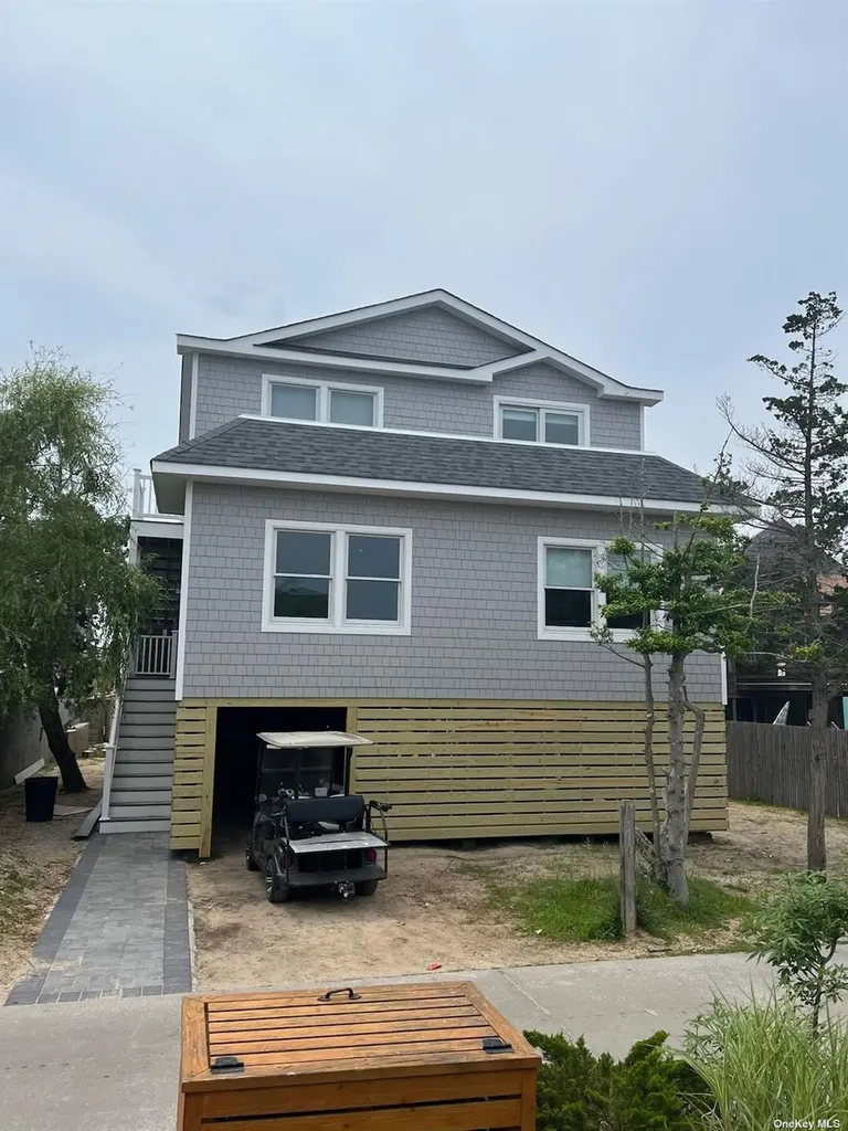 334 Dehnhoff Ocean Beach NY 11770