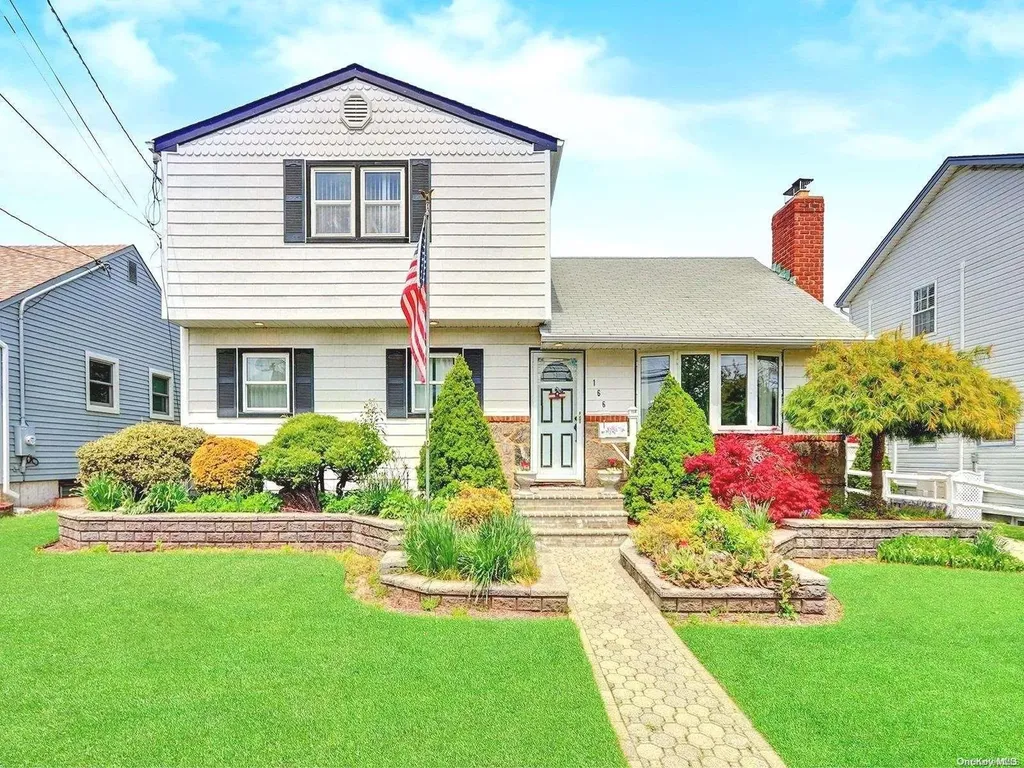 166 Maple Avenue Bethpage NY 11714