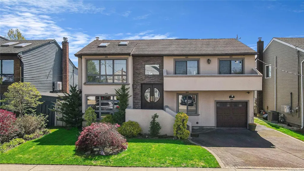 3349 Murdock Avenue Oceanside NY 11572