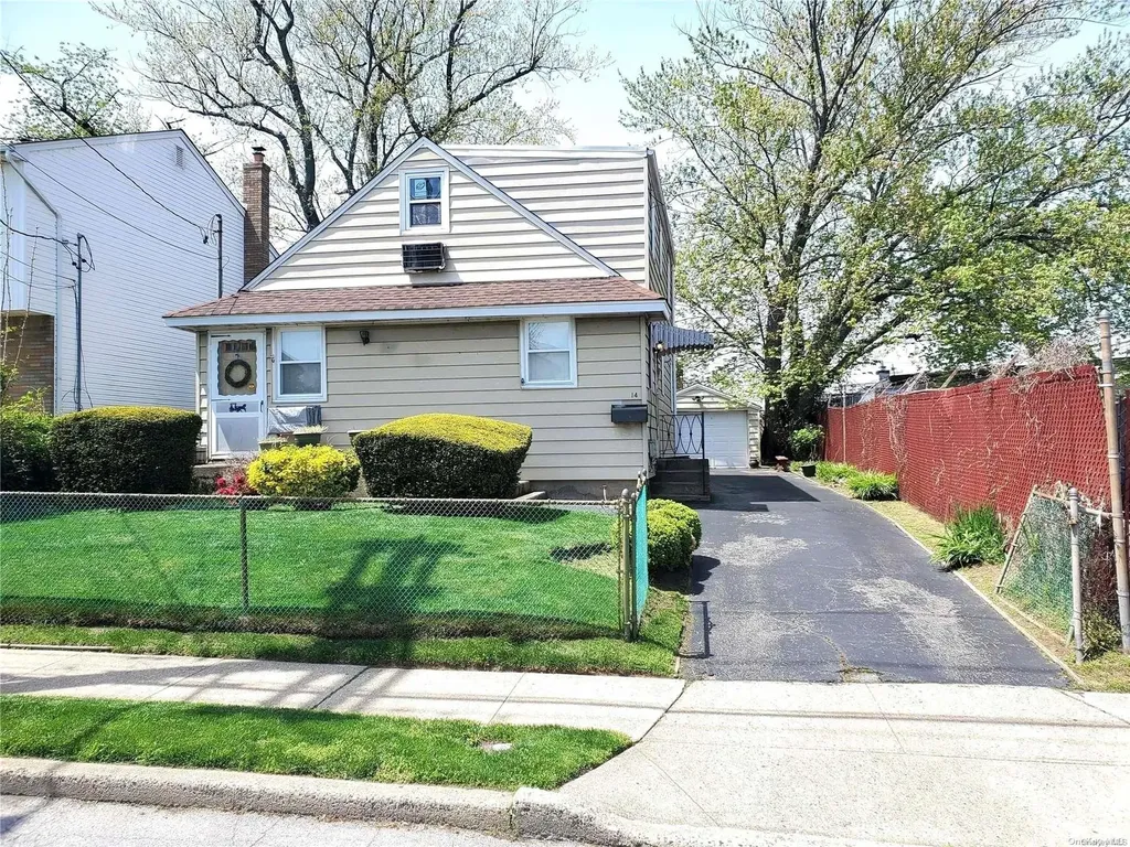 14 Clement Avenue Elmont NY 11003
