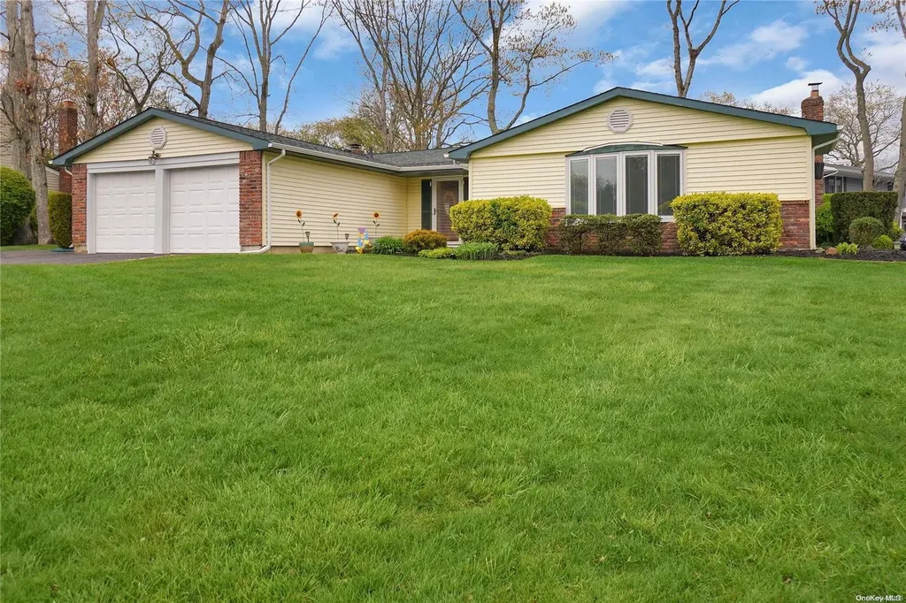 155 Old Post Drive Hauppauge NY 11788