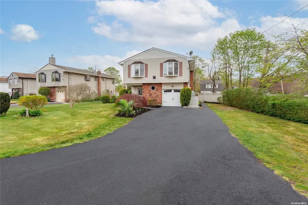 140 Commack Road Islip NY 11751