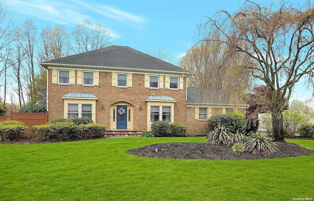 4 Normandy Court Commack NY 11725