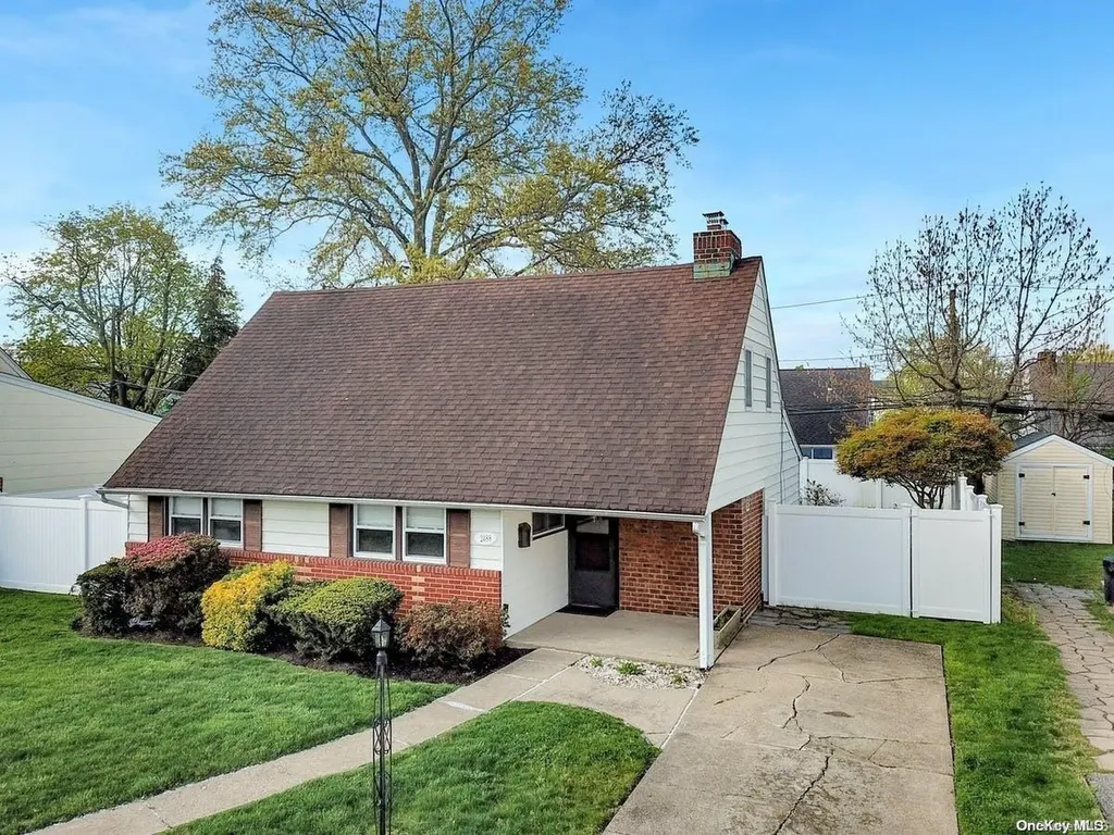2488 Marshall Drive East Meadow NY 11554