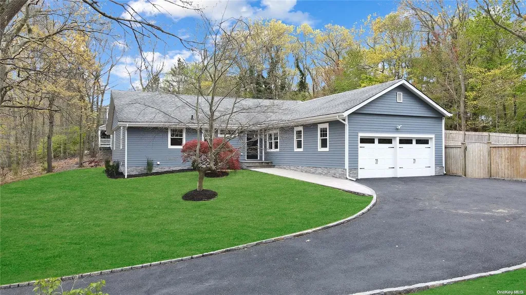 534 Pond Path East Setauket NY 11733