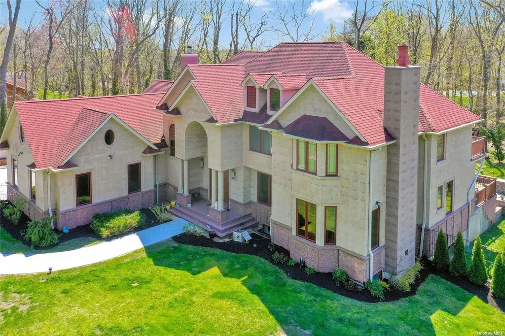 26 Balsam Drive Dix Hills NY 11746