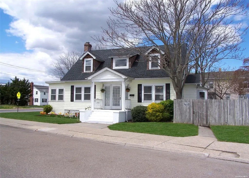3 Carman Street Patchogue NY 11772