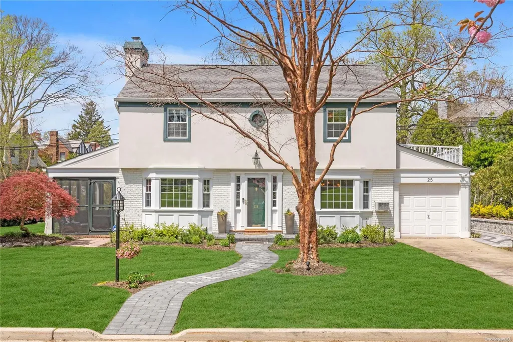 25 Old Ox Road Manhasset NY 11030