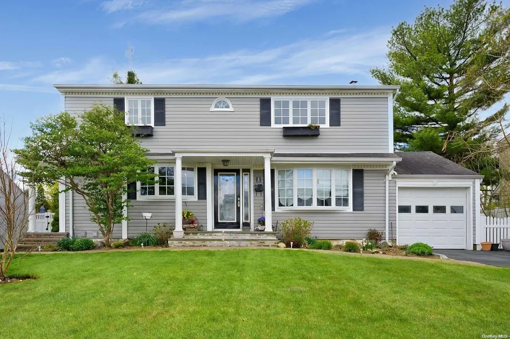 8 Derby Road Hicksville NY 11801