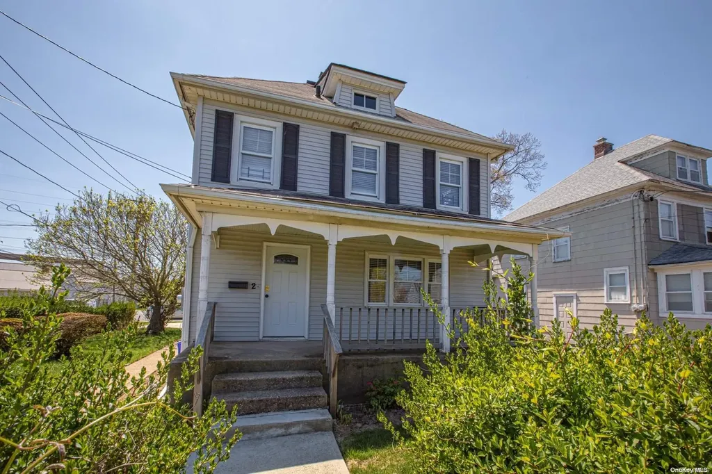 2 Willis Avenue Amityville NY 11701