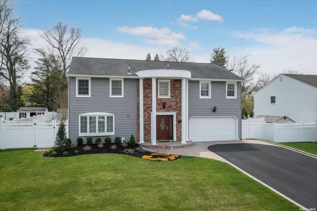 71 Empress Pines Drive Nesconset NY 11767