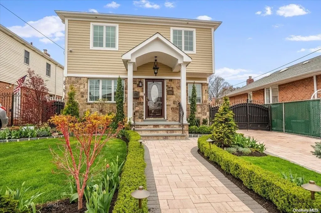334 149th Place Whitestone NY 11357
