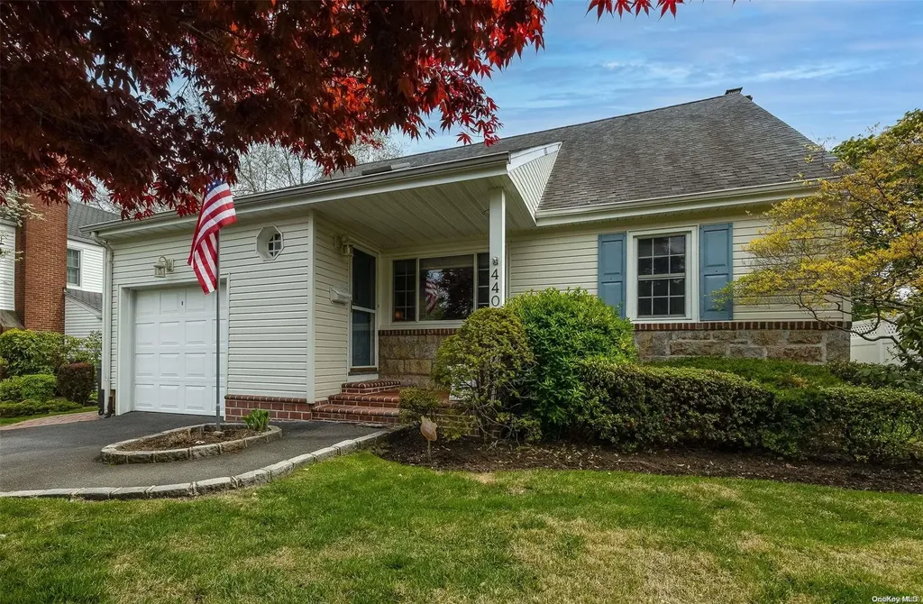 440 Devonshire Road Baldwin NY 11510