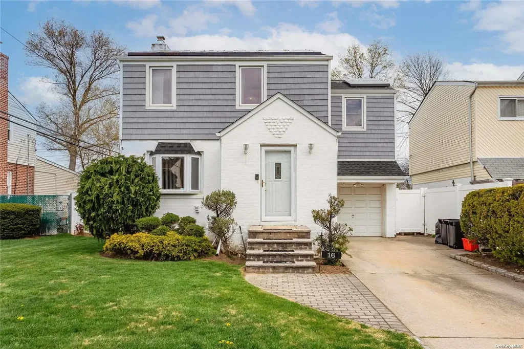 16 Norfeld Boulevard Elmont NY 11003