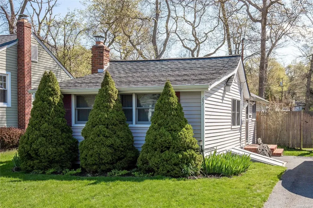 67 Quail Road Rocky Point NY 11778