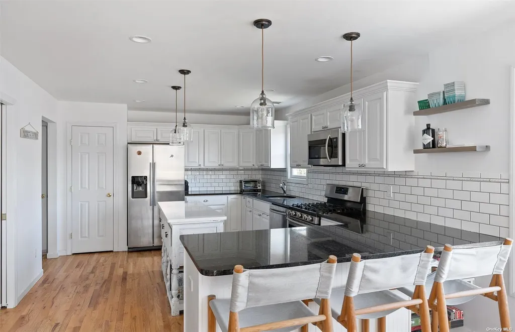 355 Midway Road Southold NY 11971