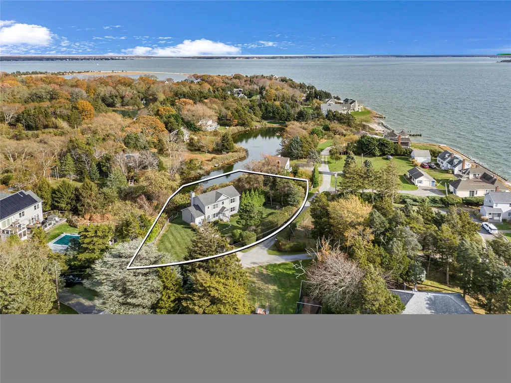 355 Midway Road Southold NY 11971